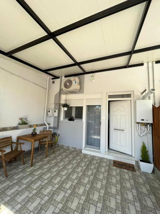 Апартаменты House In Diavata, Thessaloniki, Greece Экстерьер фото